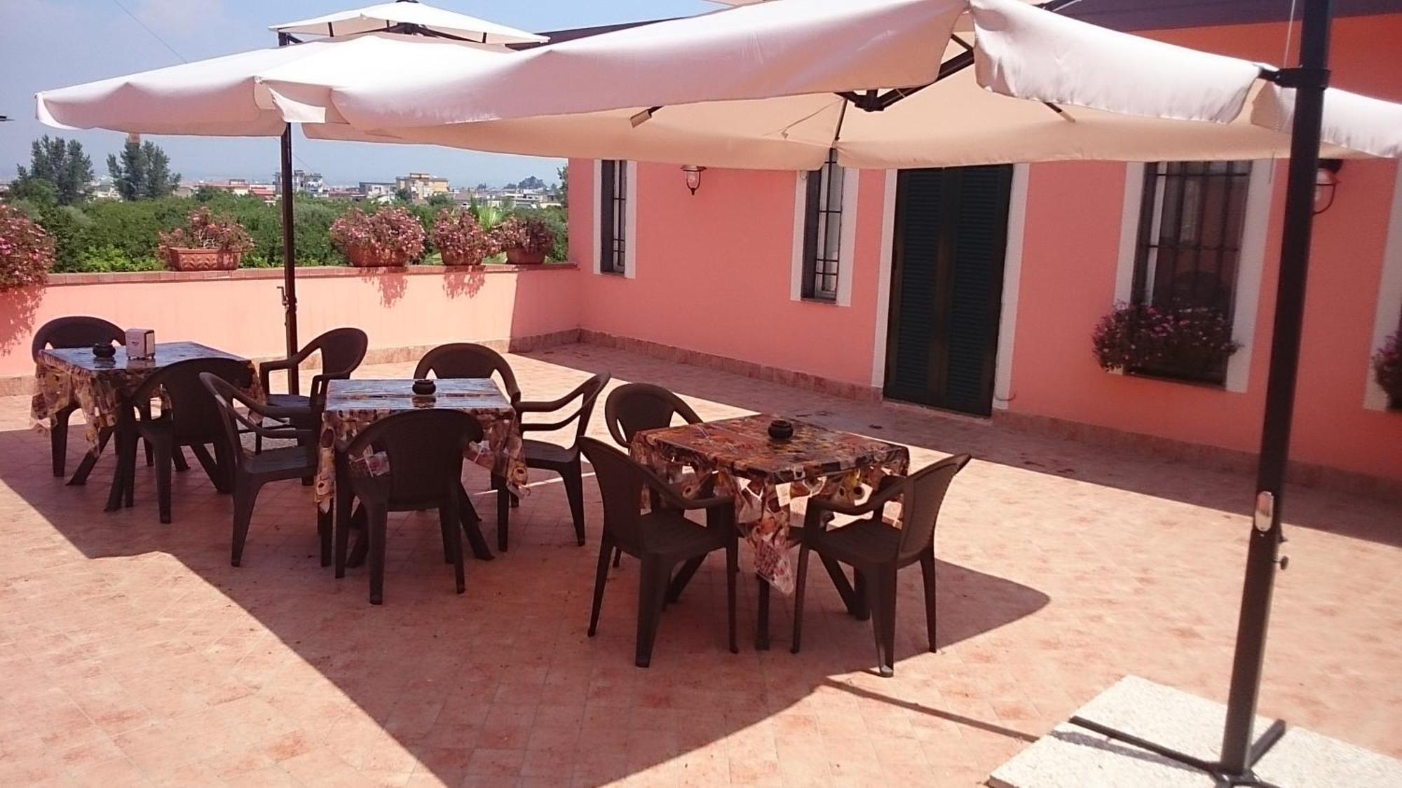 Bed And Breakfast Sommavesuvio Pollena Trocchia Kültér fotó